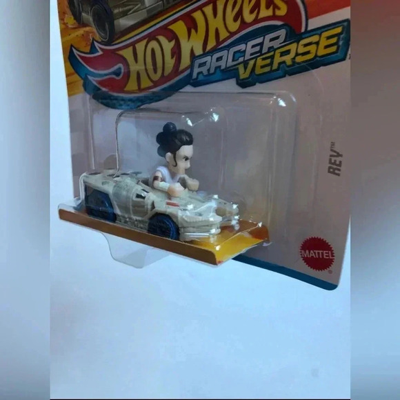 Hot Wheels Racer Verse Cars Diecast - Star Wars Rey - BRAND NEW!! - Picture 3 of 3